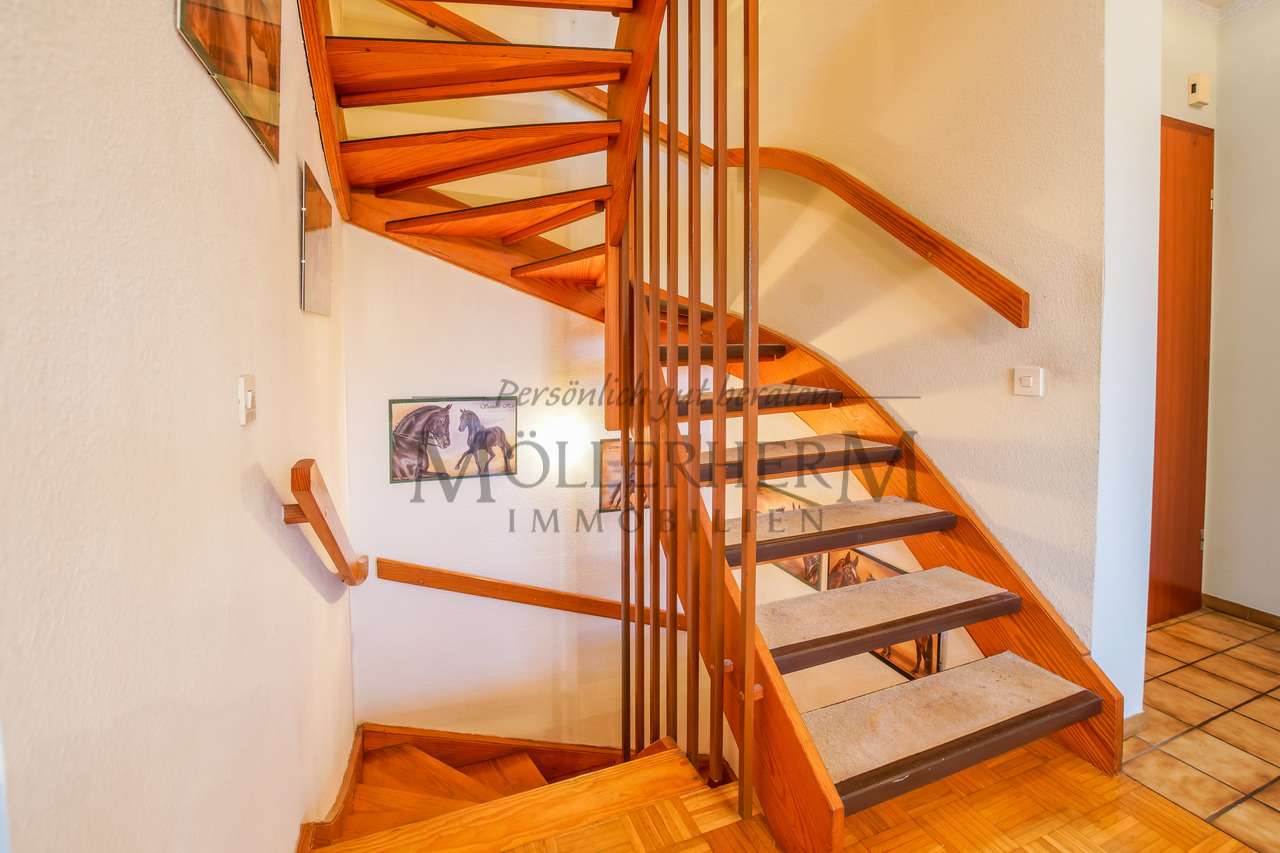 Treppe.
